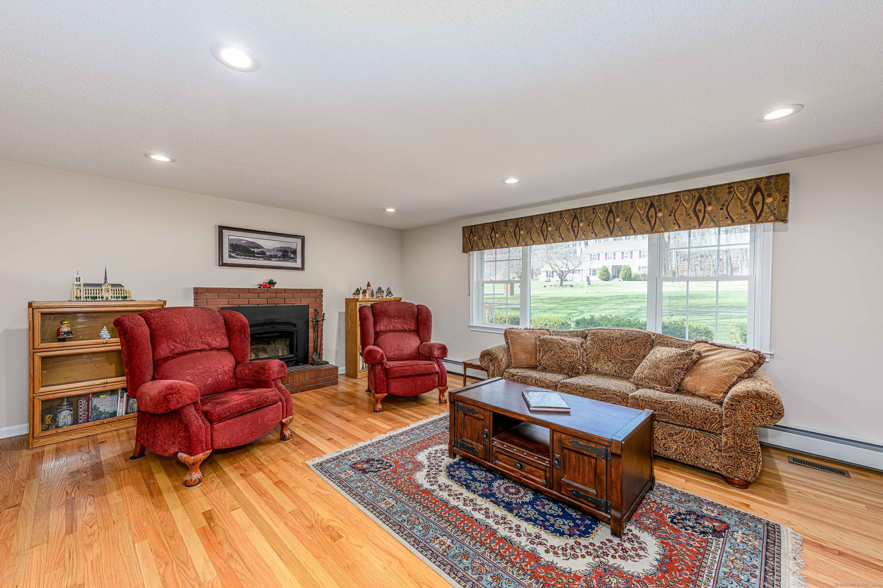 319 Beacon Hill Drive, Cheshire, Connecticut image 12