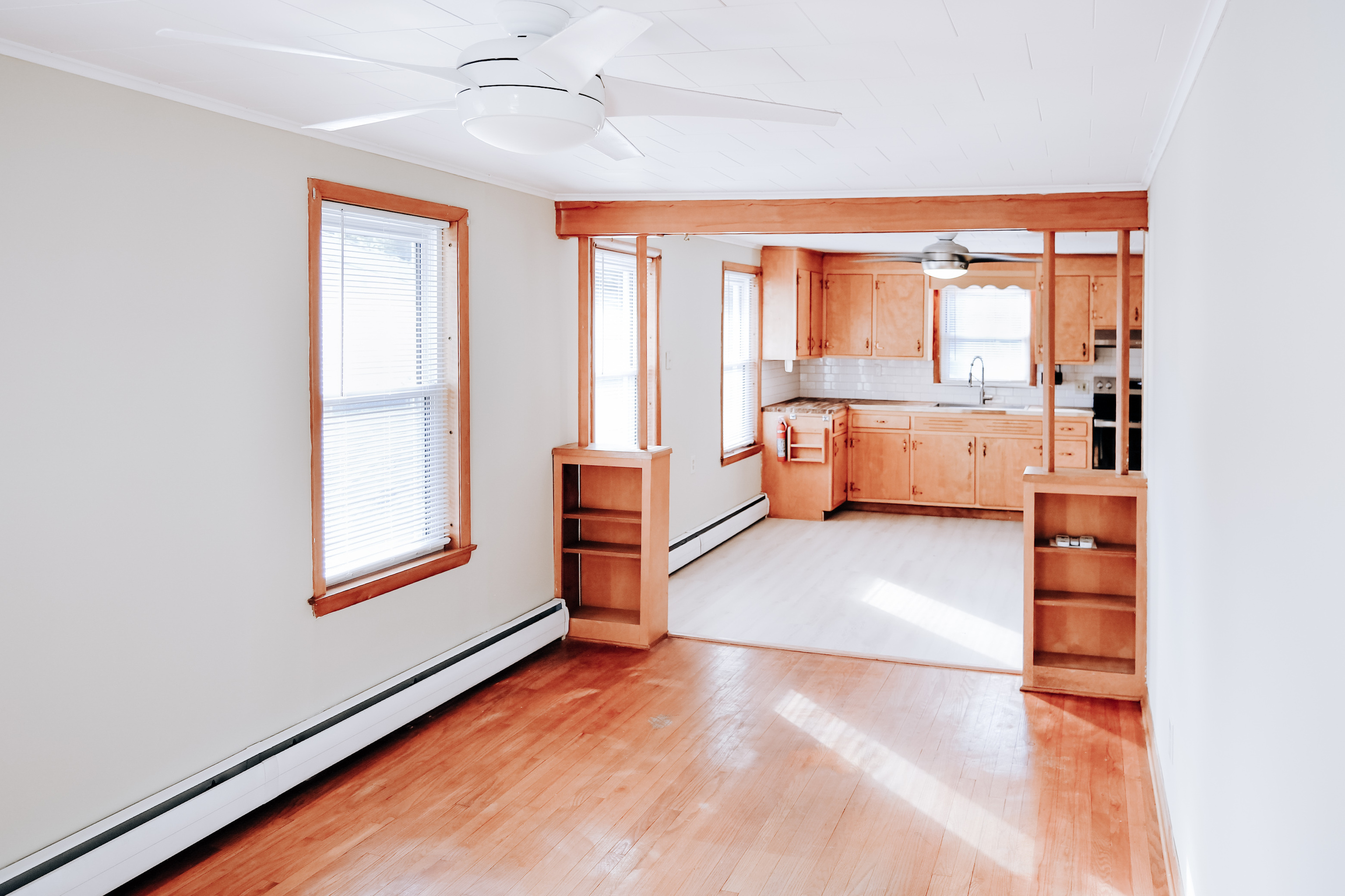 Sprague, Connecticut 06330, United States, 4 Bedrooms Bedrooms, ,3 BathroomsBathrooms,Residential,Active,239606