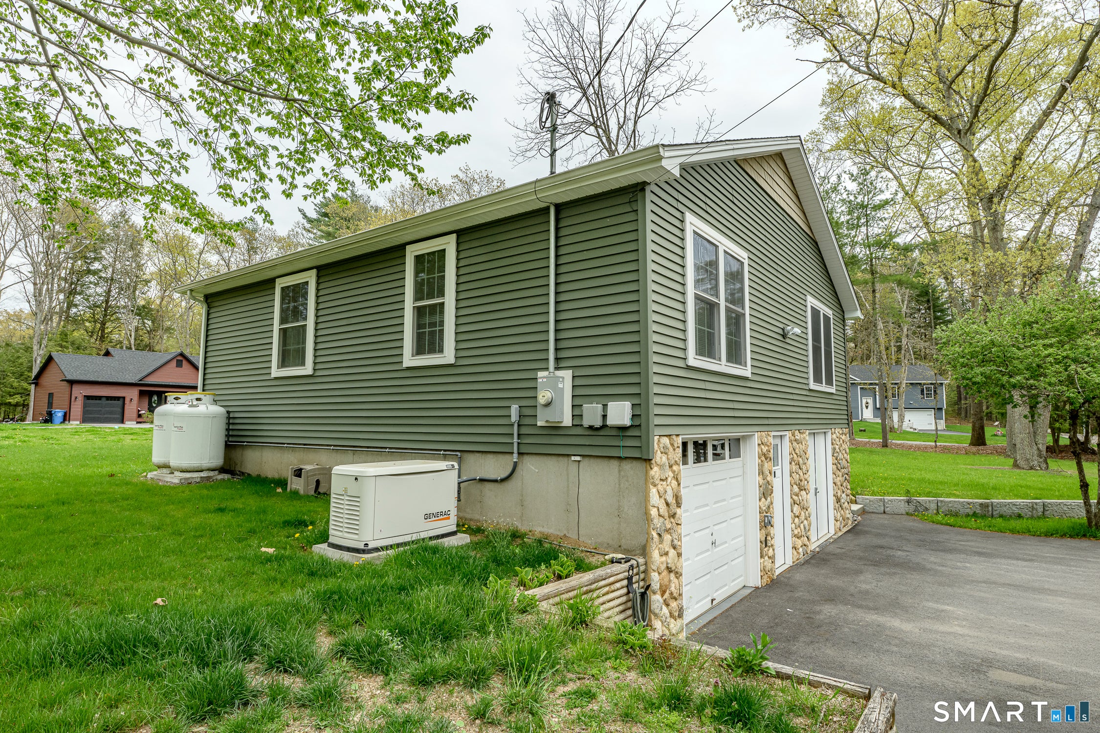 11 Breaults Landing Road