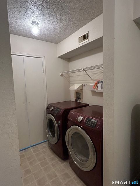 Tiny photo for 82 Crown Knoll Court #152, Groton, CT 06340 (MLS # 24152417)