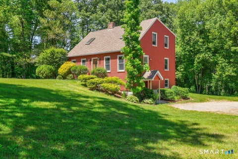 Photo of 108 Fabyan Woodstock Road, Thompson, CT 06255 (MLS # 24183119)