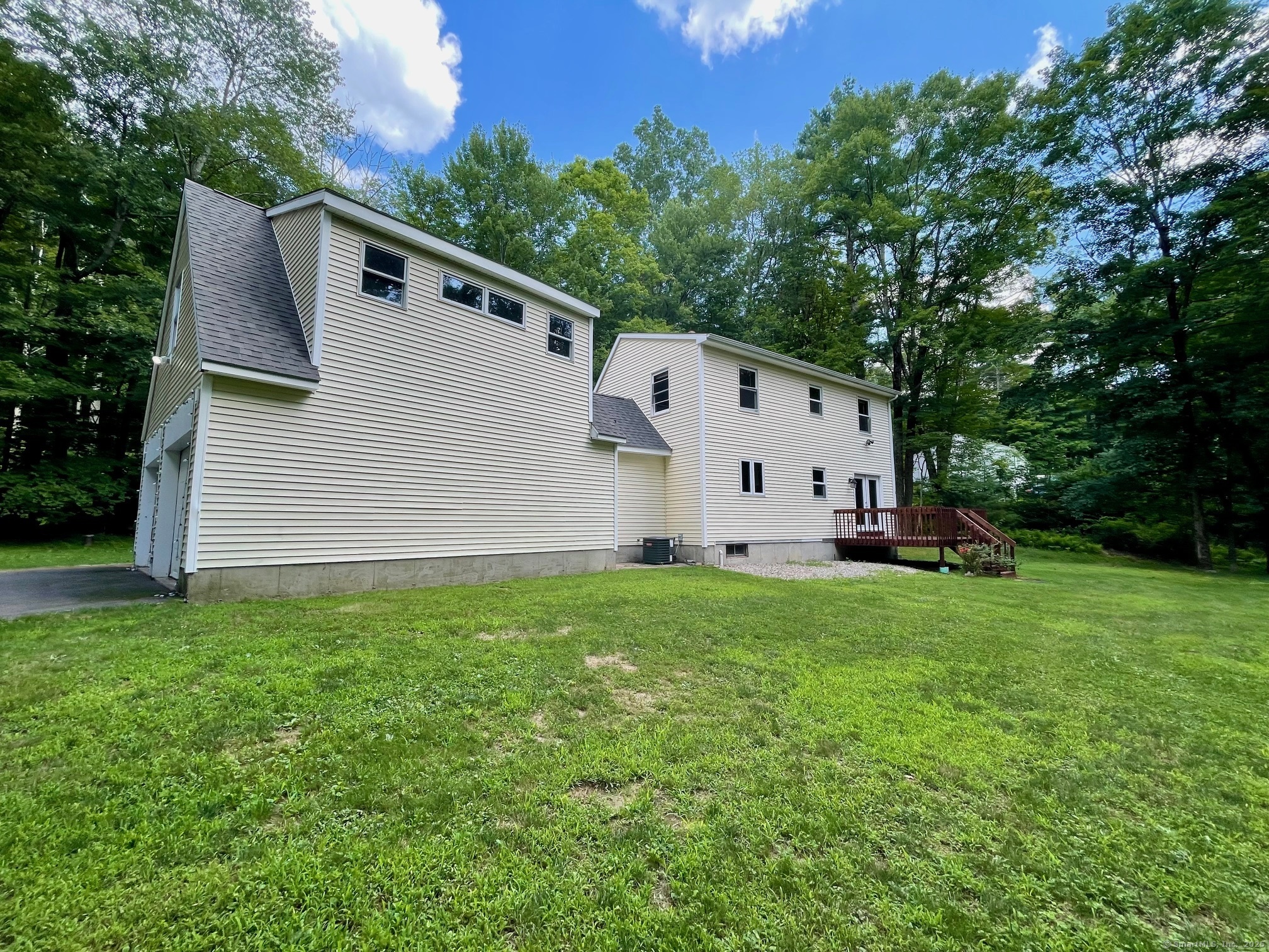 1 Goodell Road
