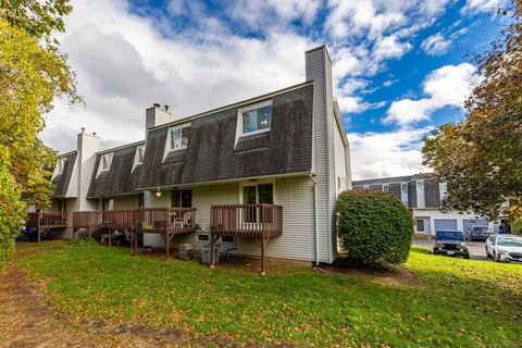 Tiny photo for 410 Farmington Avenue #APT H1, New Britain, CT 06053 (MLS # 24134787)
