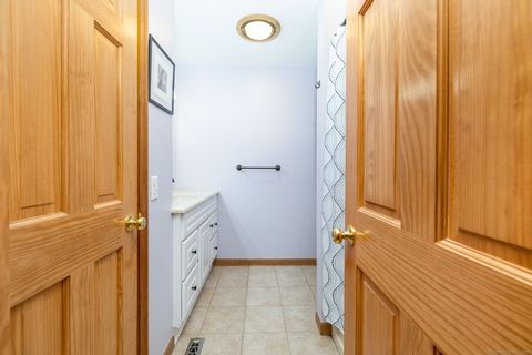Tiny photo for 410 Farmington Avenue #APT H1, New Britain, CT 06053 (MLS # 24134787)