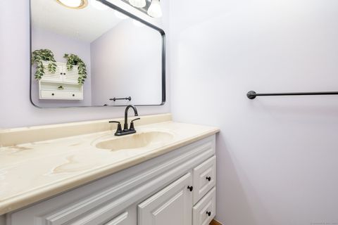 Tiny photo for 410 Farmington Avenue #APT H1, New Britain, CT 06053 (MLS # 24134787)