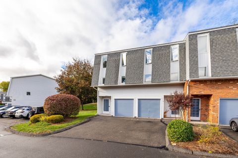 Tiny photo for 410 Farmington Avenue #APT H1, New Britain, CT 06053 (MLS # 24134787)