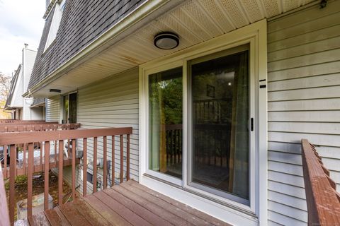 Tiny photo for 410 Farmington Avenue #APT H1, New Britain, CT 06053 (MLS # 24134787)