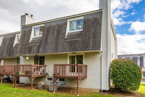 Tiny photo for 410 Farmington Avenue #APT H1, New Britain, CT 06053 (MLS # 24134787)