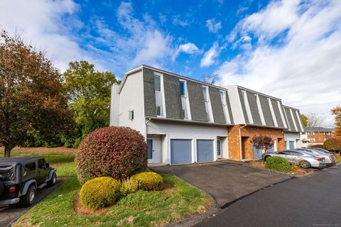 Tiny photo for 410 Farmington Avenue #APT H1, New Britain, CT 06053 (MLS # 24134787)