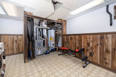 Tiny photo for 410 Farmington Avenue #APT H1, New Britain, CT 06053 (MLS # 24134787)