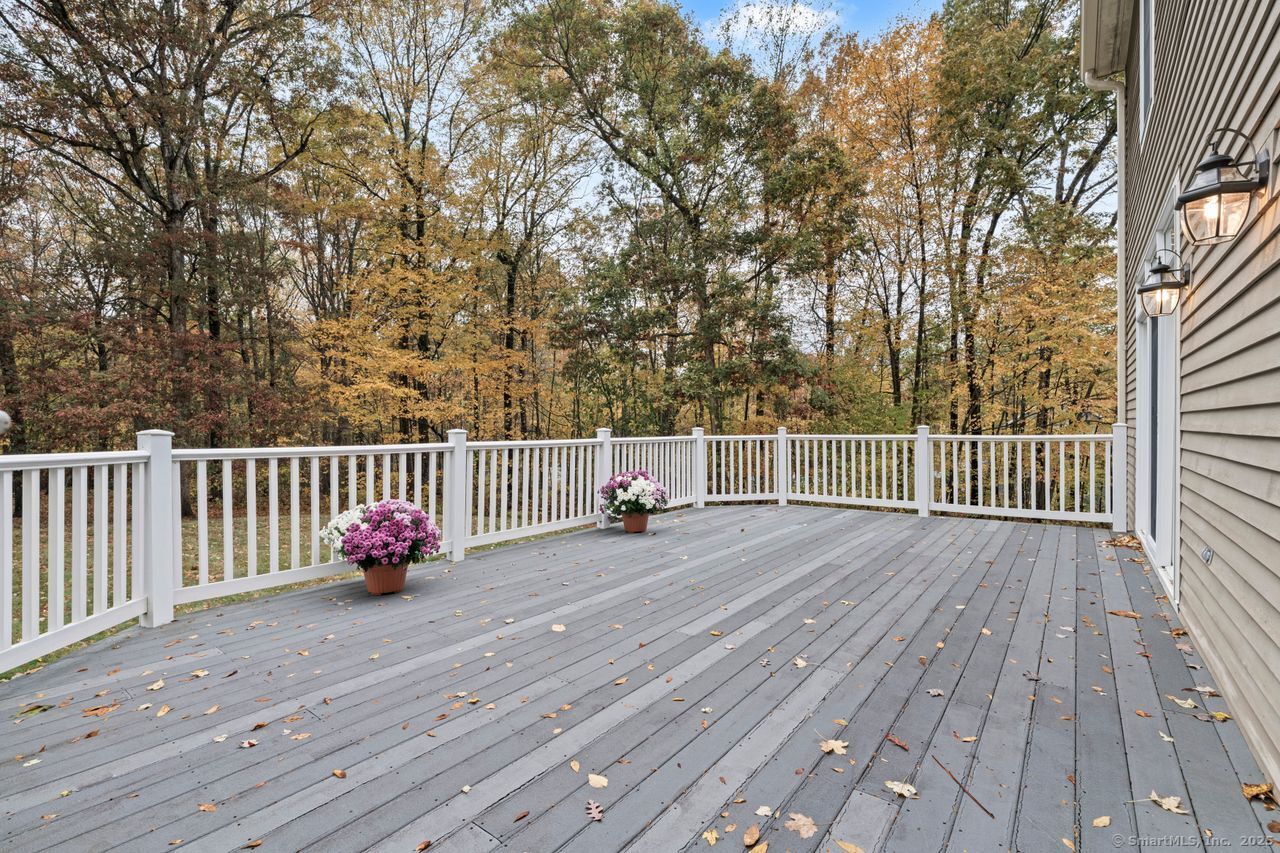 82 Harvest Wood Lane