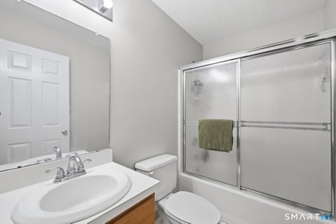 Tiny photo for 25 Camille Lane #25, Canton, CT 06019 (MLS # 24186493)