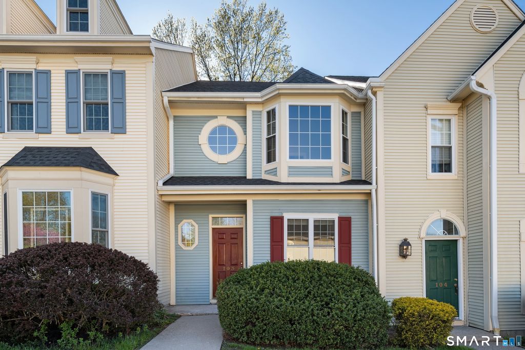 Photo of 103 Cambridge Commons #103, Middletown, CT 06457 (MLS # 24156046)