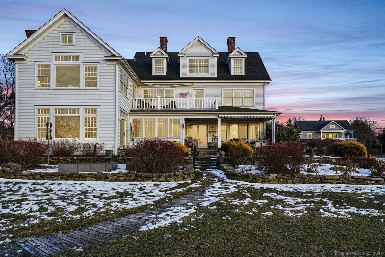 Property for Sale at Old Field Lane, Milford, Connecticut - Bedrooms: 5 
Bathrooms: 4 
Rooms: 8  - $2,500,000