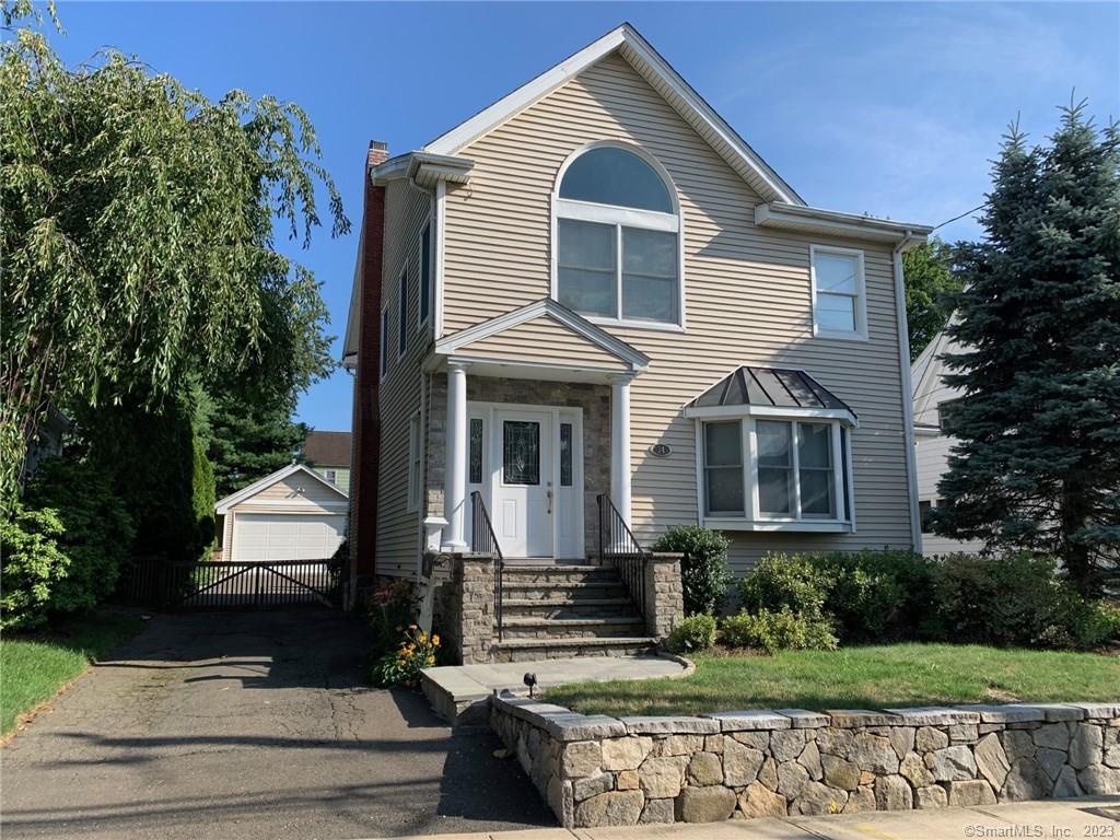 Photo 1 of 32 of 34 Forest Lawn Avenue house