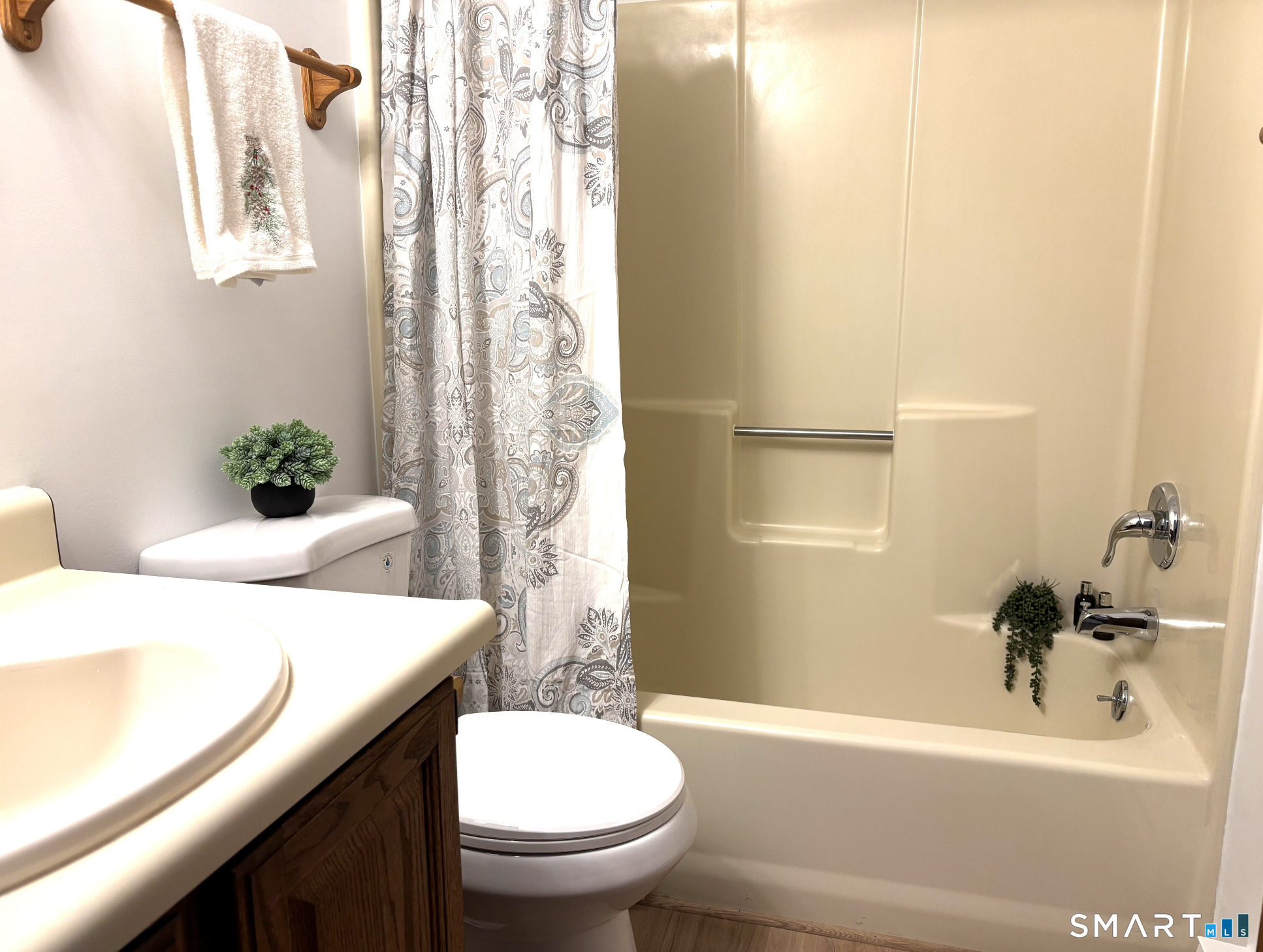 Griswold, Connecticut 06351, United States, 3 Bedrooms Bedrooms, ,3 BathroomsBathrooms,Residential,Active,250991