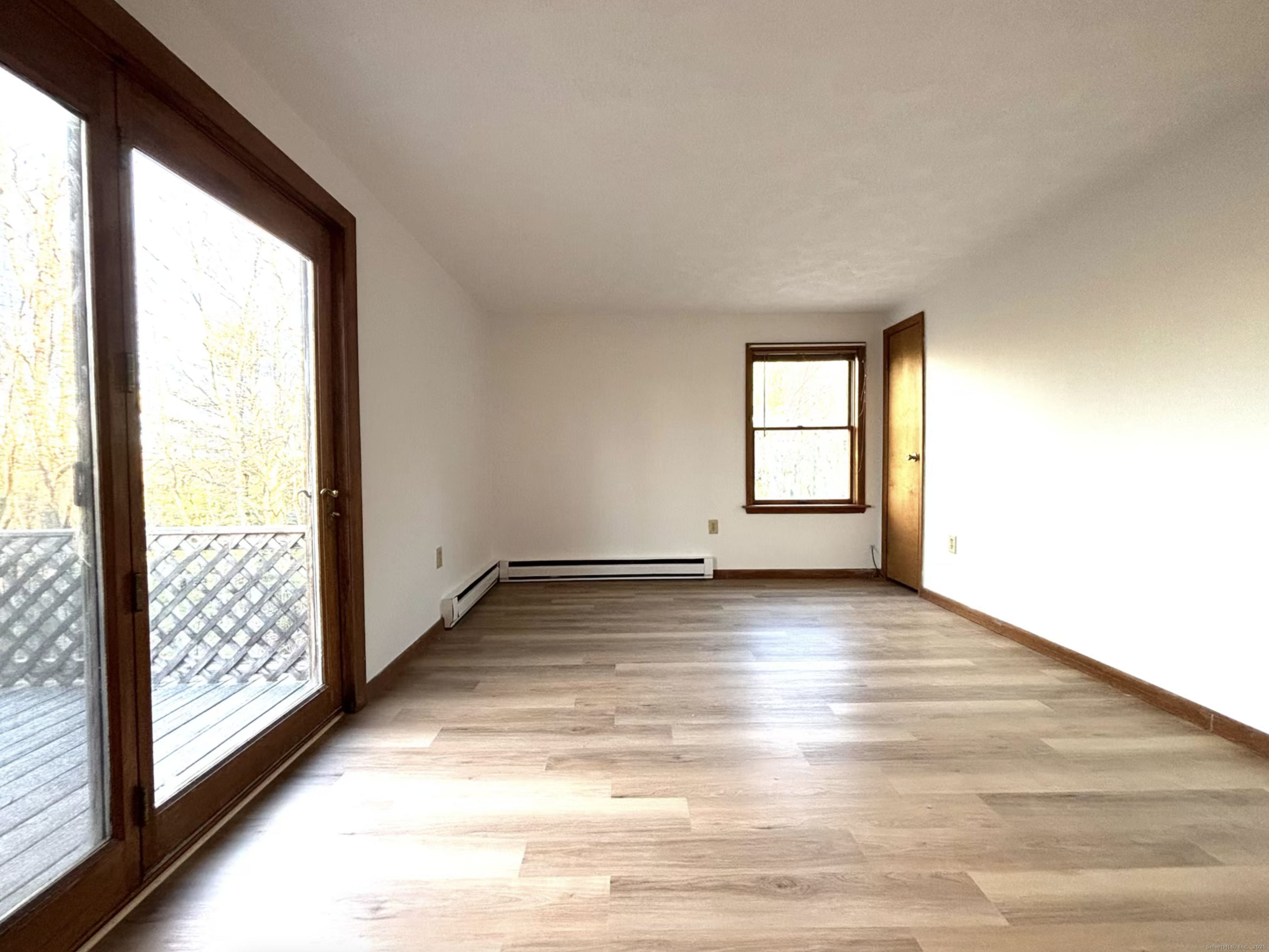 Griswold, Connecticut 06351, United States, 3 Bedrooms Bedrooms, ,3 BathroomsBathrooms,Residential,Active,250991