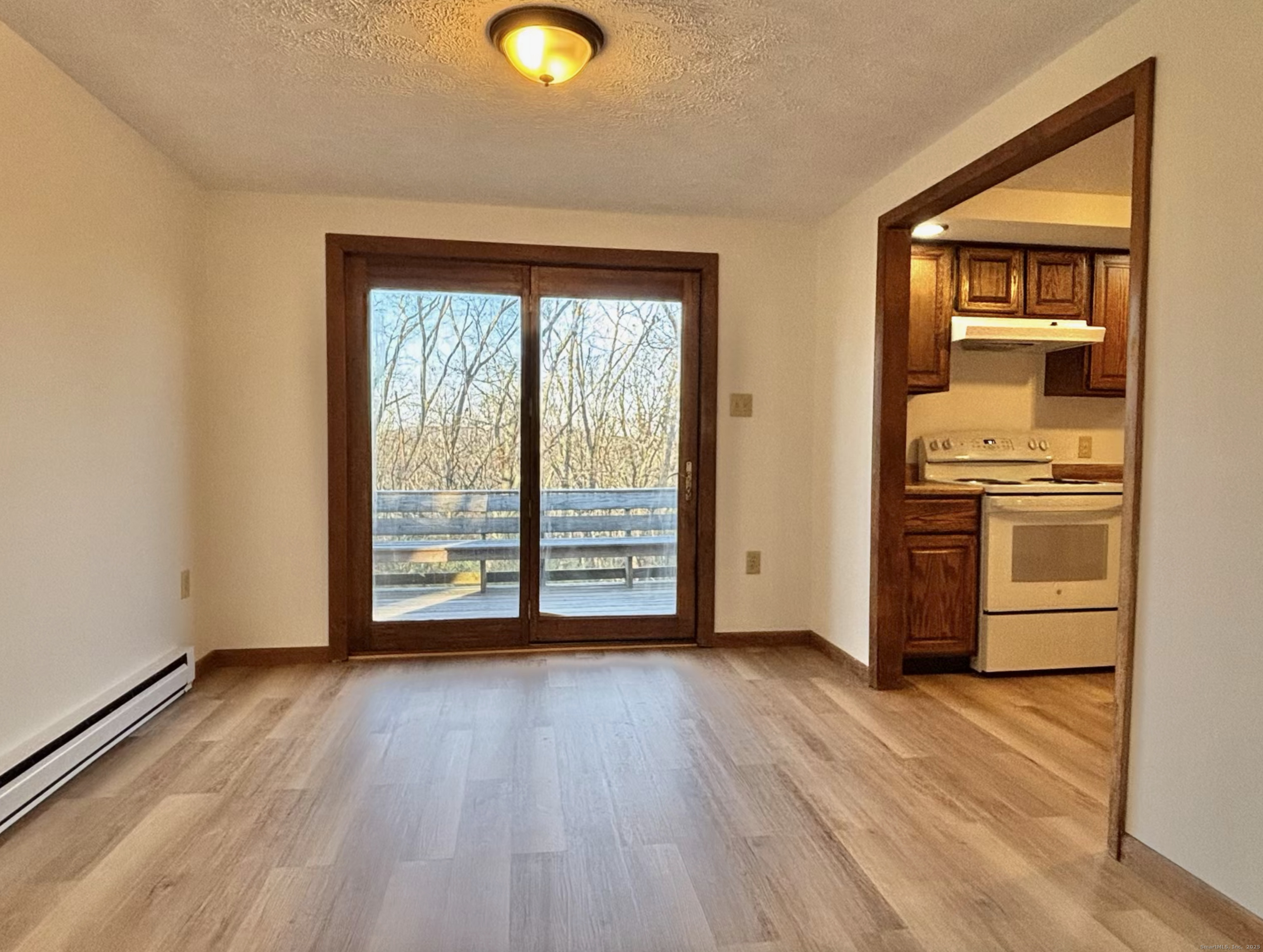 Griswold, Connecticut 06351, United States, 3 Bedrooms Bedrooms, ,3 BathroomsBathrooms,Residential,Active,250991