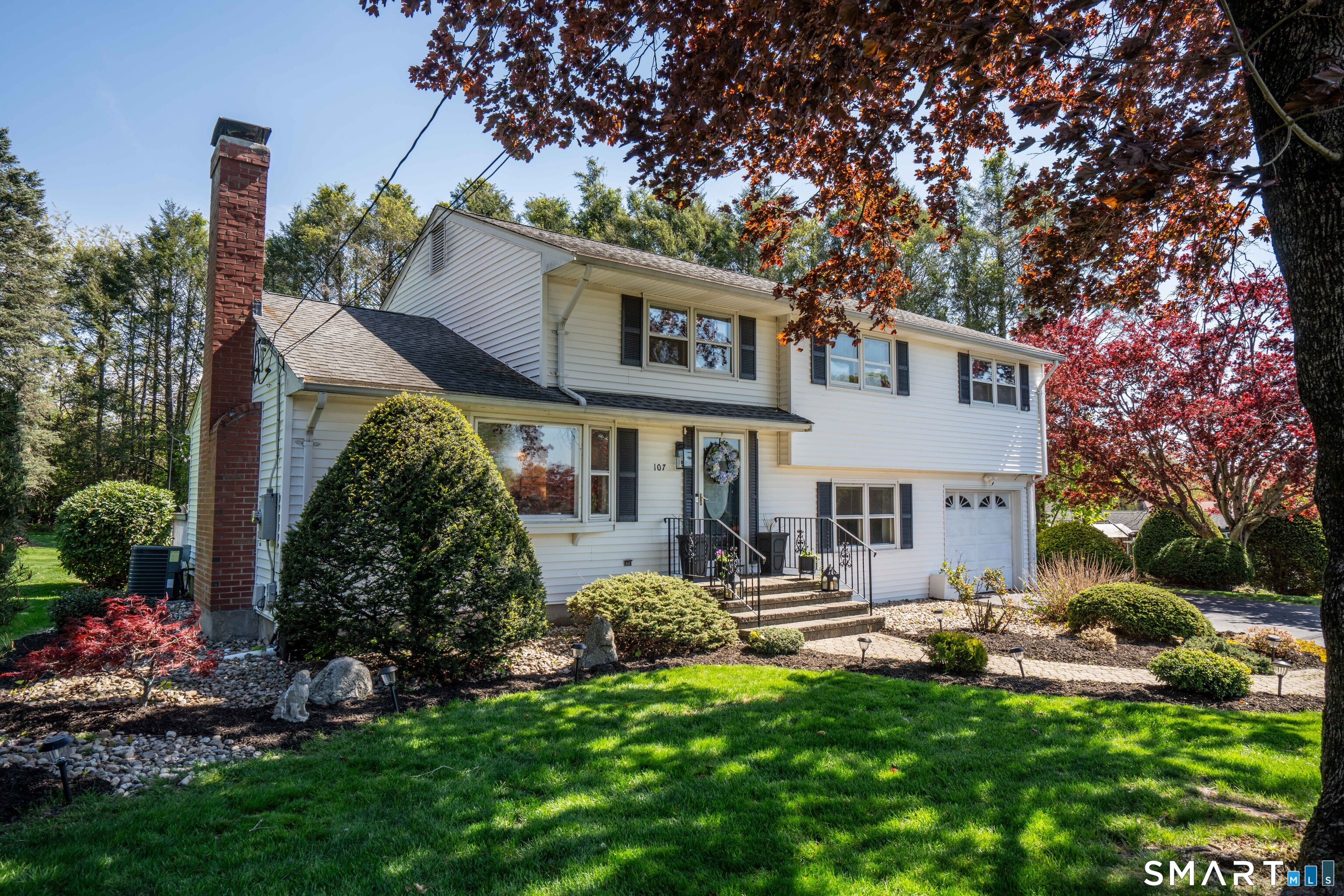 107 Knollwood Road
