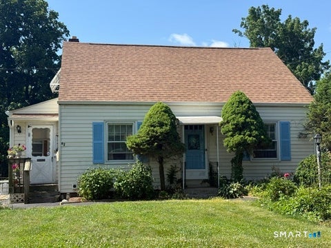 Photo of 62 South Street, Windsor Locks, CT 06096 (MLS # 24183835)