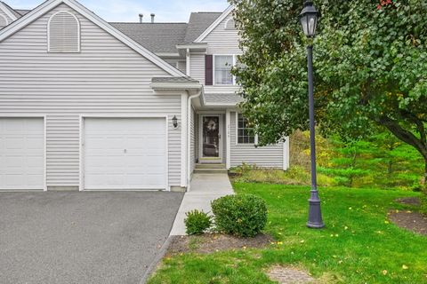 Photo of 2106 Pinnacle Way #2106, Danbury, CT 06811 (MLS # 24137074)