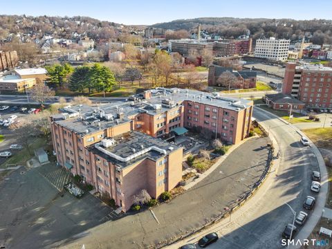 44 Abbott Terrace Waterbury CT 06702