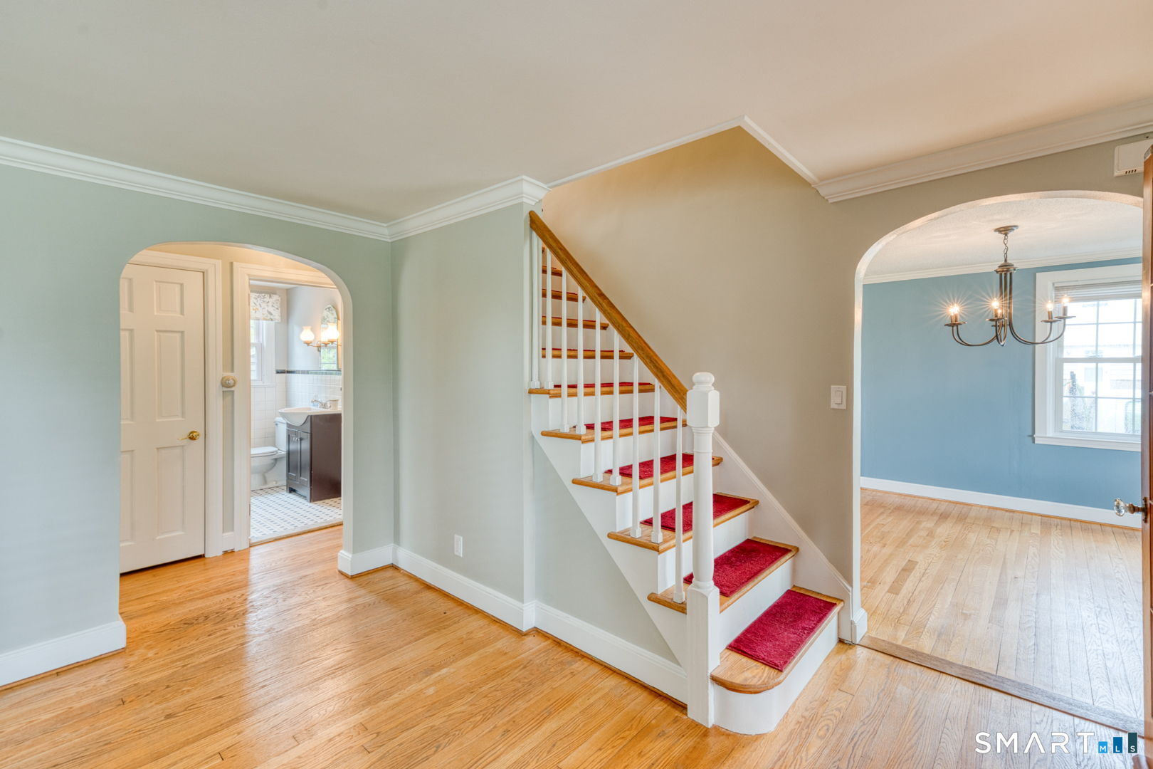 425 Hackmatack Street