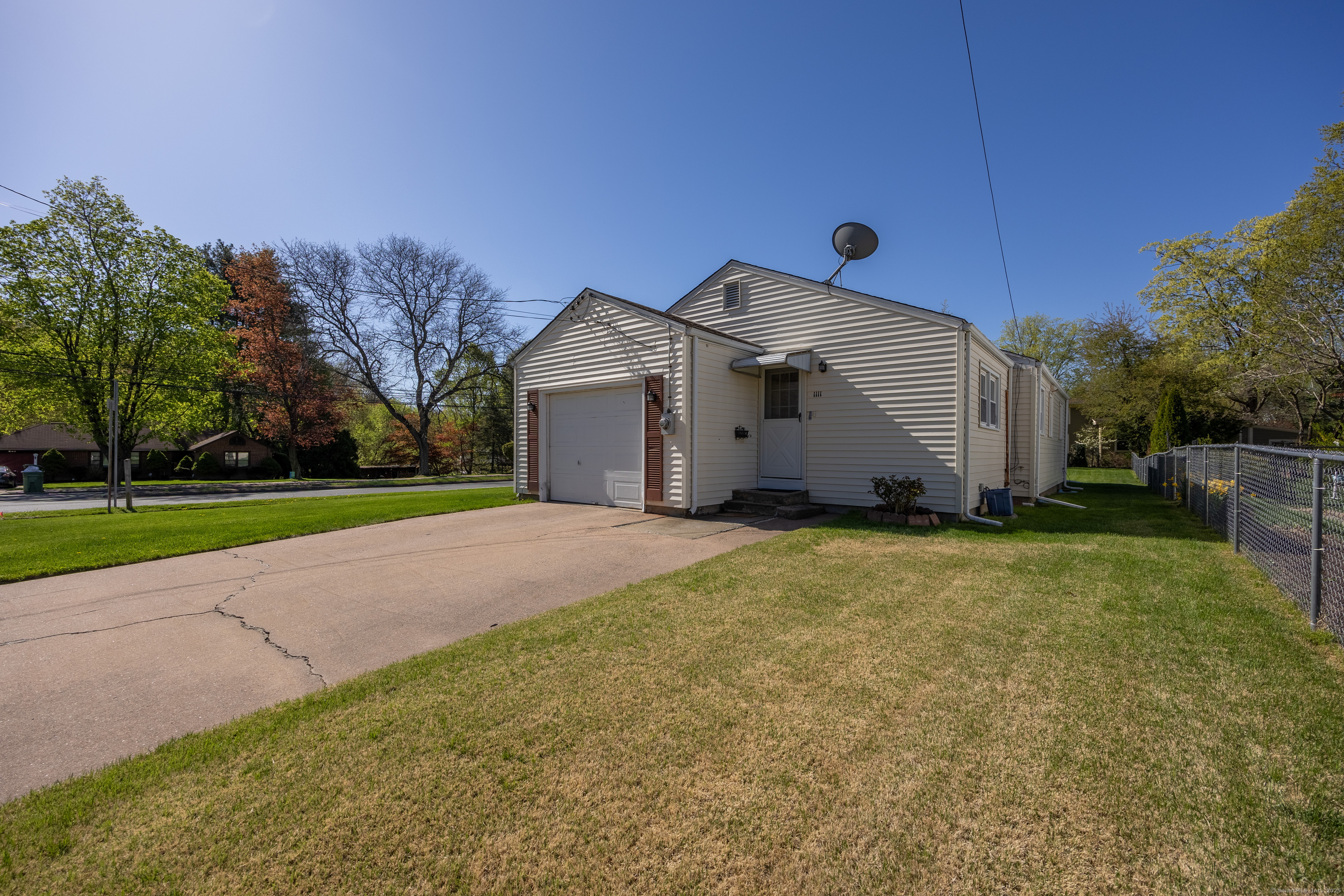 1111 Windsor Avenue, Windsor, Connecticut image 3