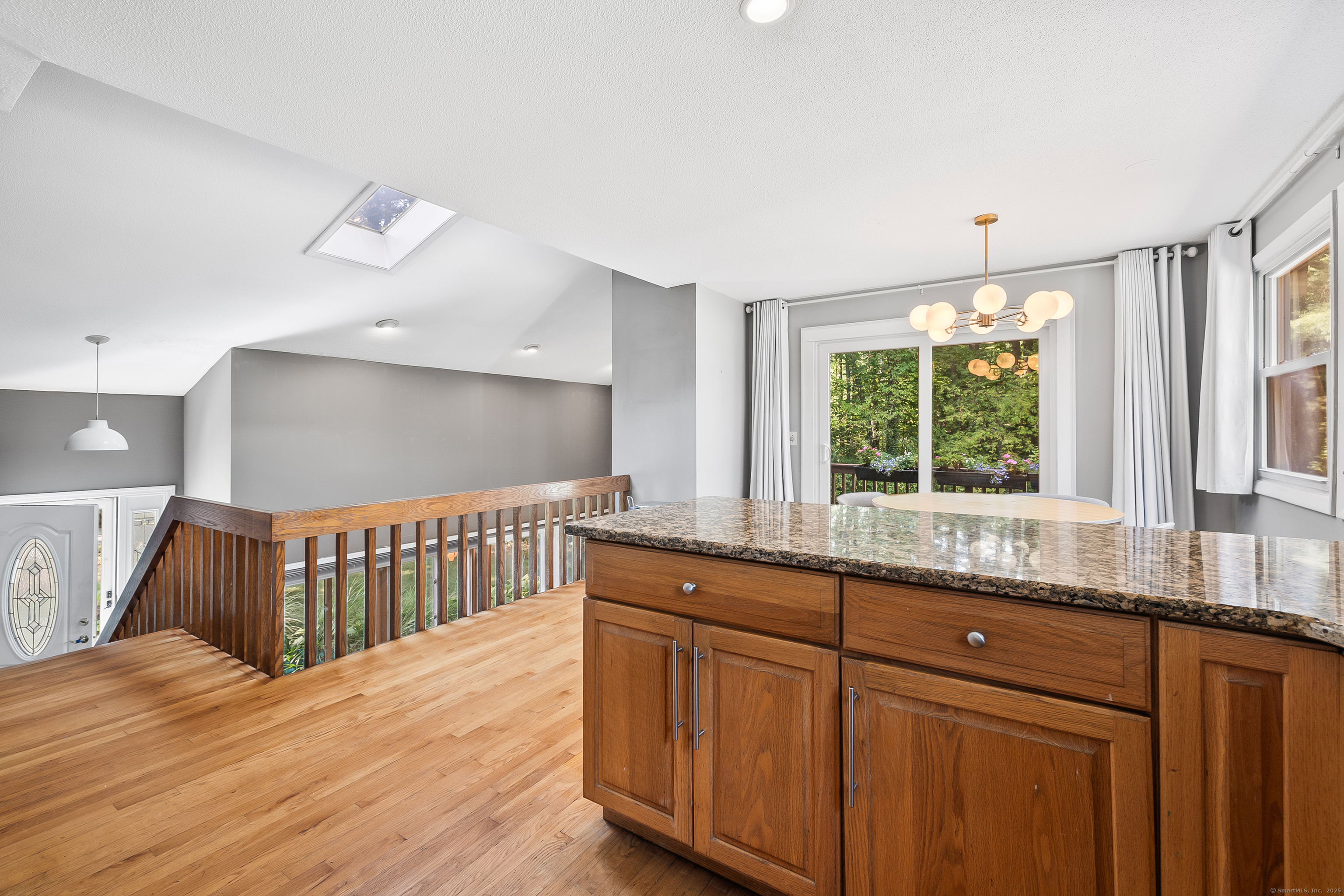 Granby, Connecticut 06035, United States, 3 Bedrooms Bedrooms, ,2 BathroomsBathrooms,Residential,Pending,212948