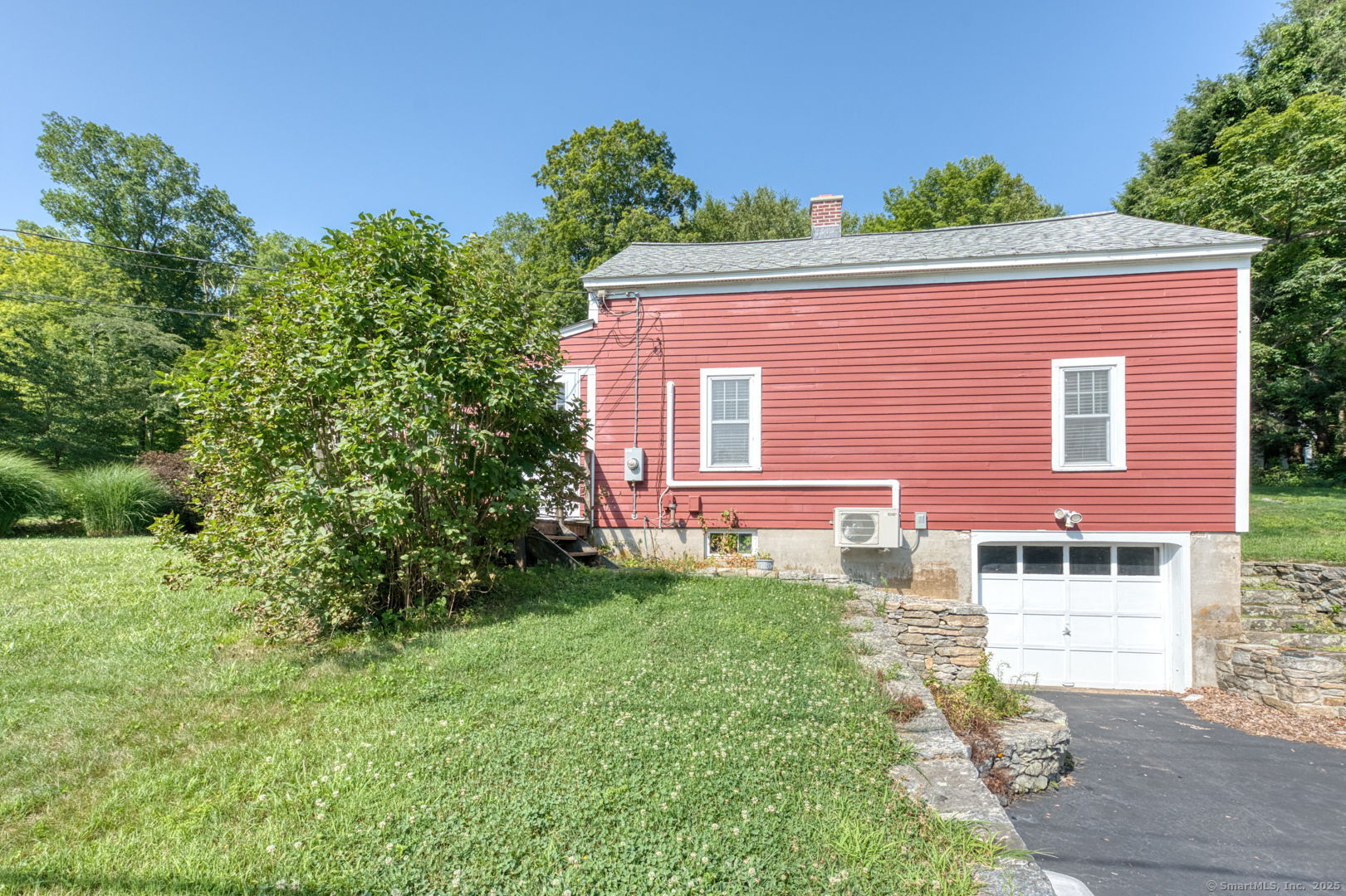 493 Storrs Road