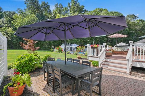 Tiny photo for 25 Suzy Court, Meriden, CT 06451 (MLS # 24135303)