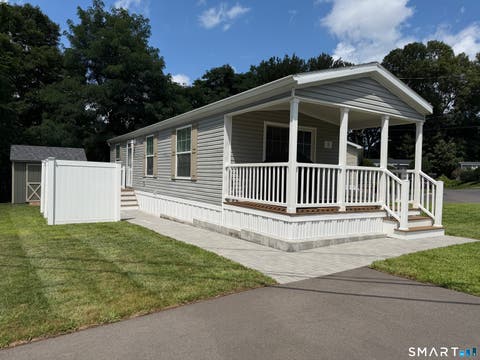 Photo of 5 Sundeck Terrace, Southington, CT 06489 (MLS # 24197550)