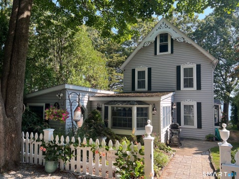Photo of 23 Saunders Drive, East Lyme, CT 06357 (MLS # 24202244)