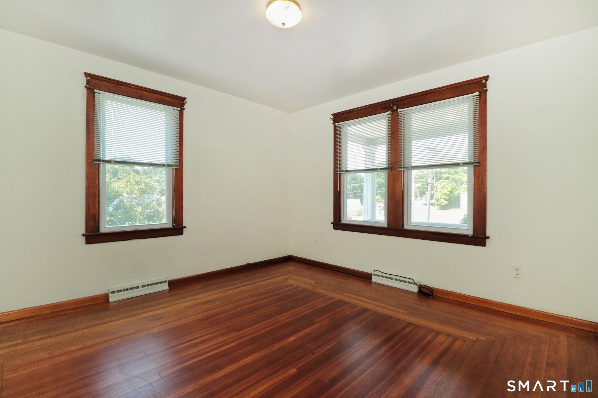 106 Myrtle Avenue 1