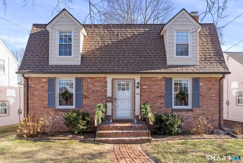 Photo of 114 Argyle Avenue, West Hartford, CT 06107 (MLS # 24145741)