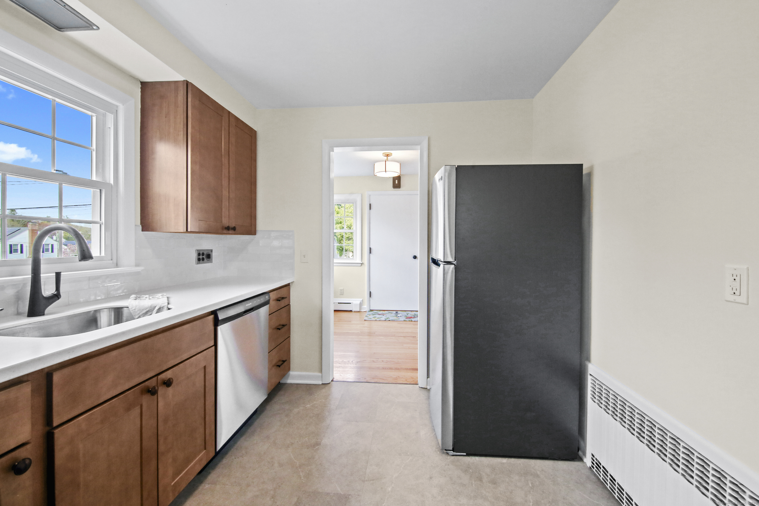 601 Hunting Hill Avenue, Middletown, Connecticut image 6