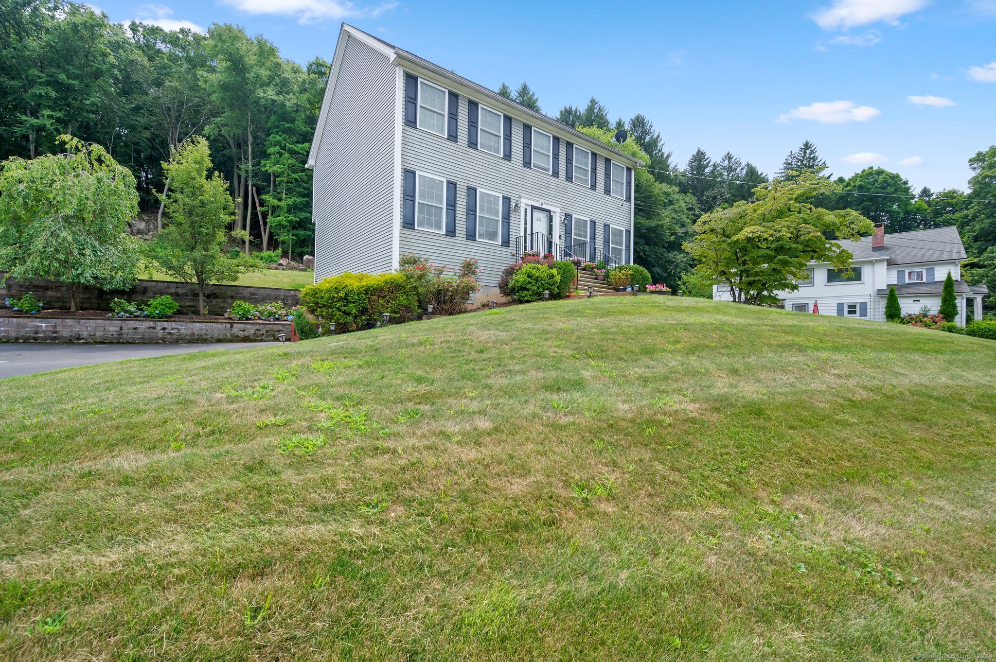 Property for Sale at 4 Brushy Hill Road, Danbury, Connecticut - Bedrooms: 4 
Bathrooms: 3 
Rooms: 8  - $699,000