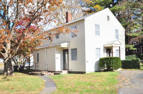 113 Woodlawn Circle East Hartford CT 06108