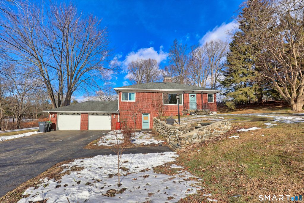 Photo of 534 Smith Road, Litchfield, CT 06787 (MLS # 24141899)