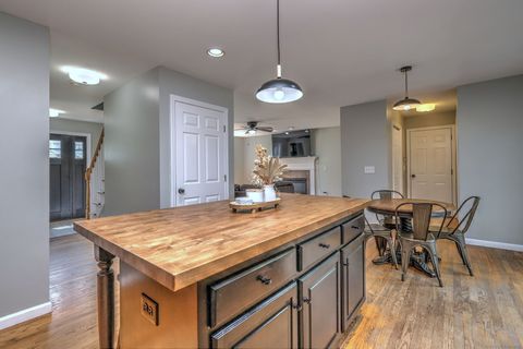 Tiny photo for 28 Edgewood Avenue, Shelton, CT 06484 (MLS # 24150308)