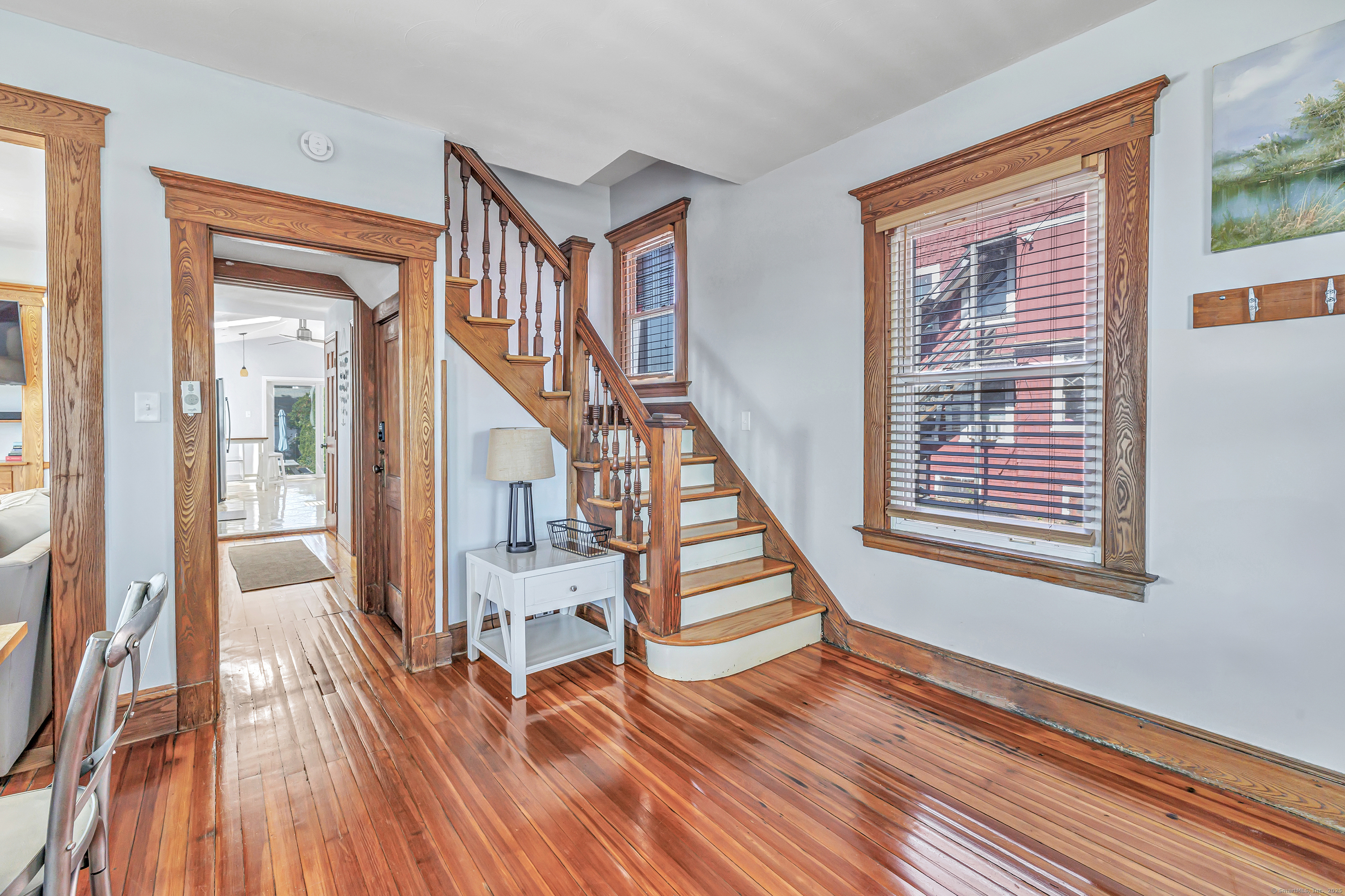 12 East Avenue