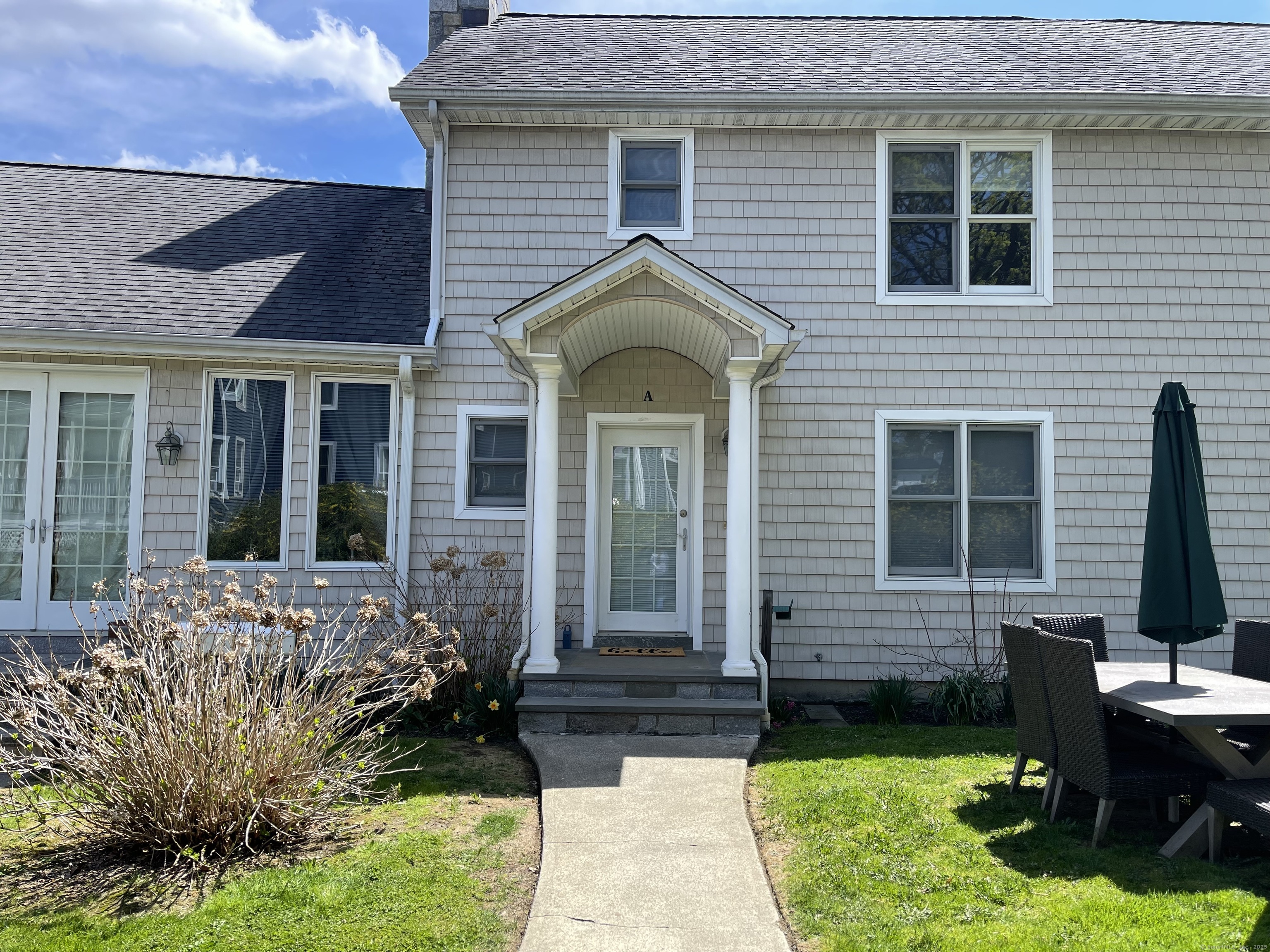 Rental Property at Westville Avenue, Danbury, Connecticut - Bedrooms: 2 
Bathrooms: 2 
Rooms: 4  - $2,300 MO.