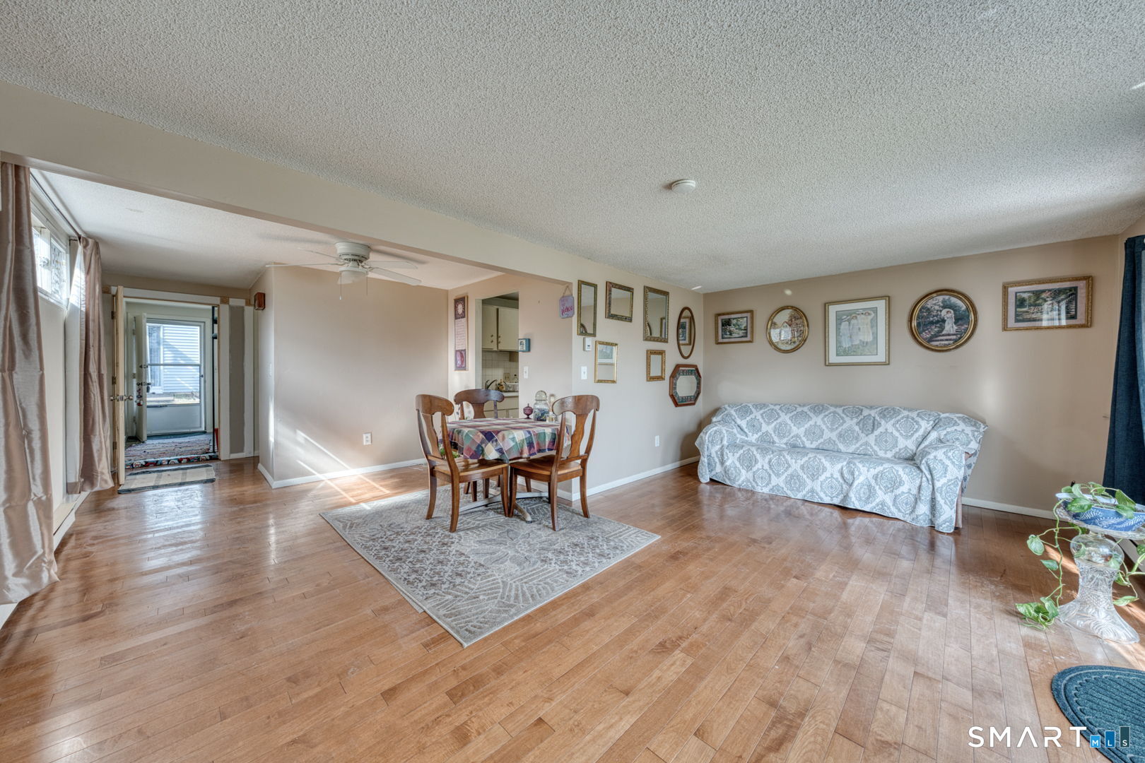 82 Cinnamon Springs 82