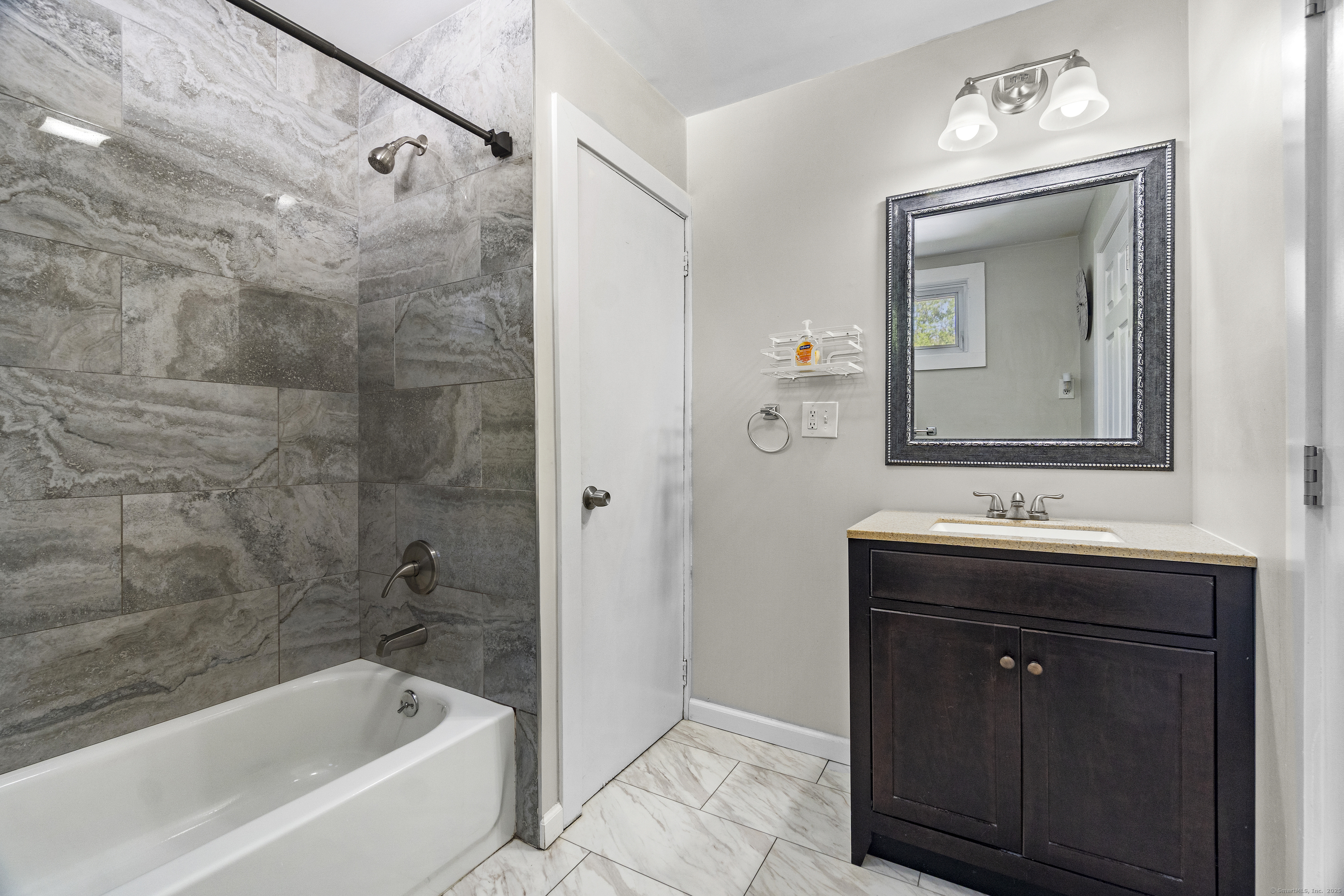 36 Jennings Street, Norwich, Connecticut image 21