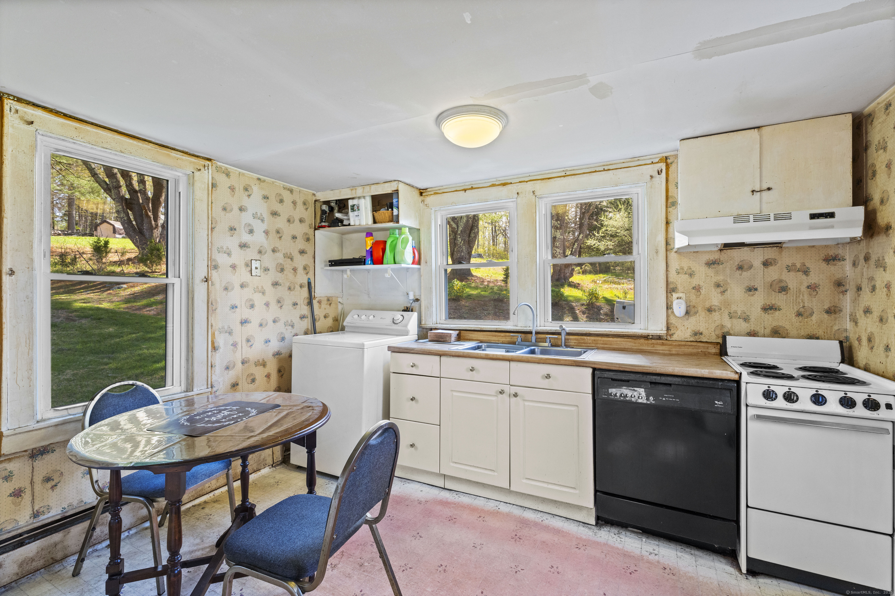 51 Wendell Comrie Road, Ledyard, Connecticut image 18