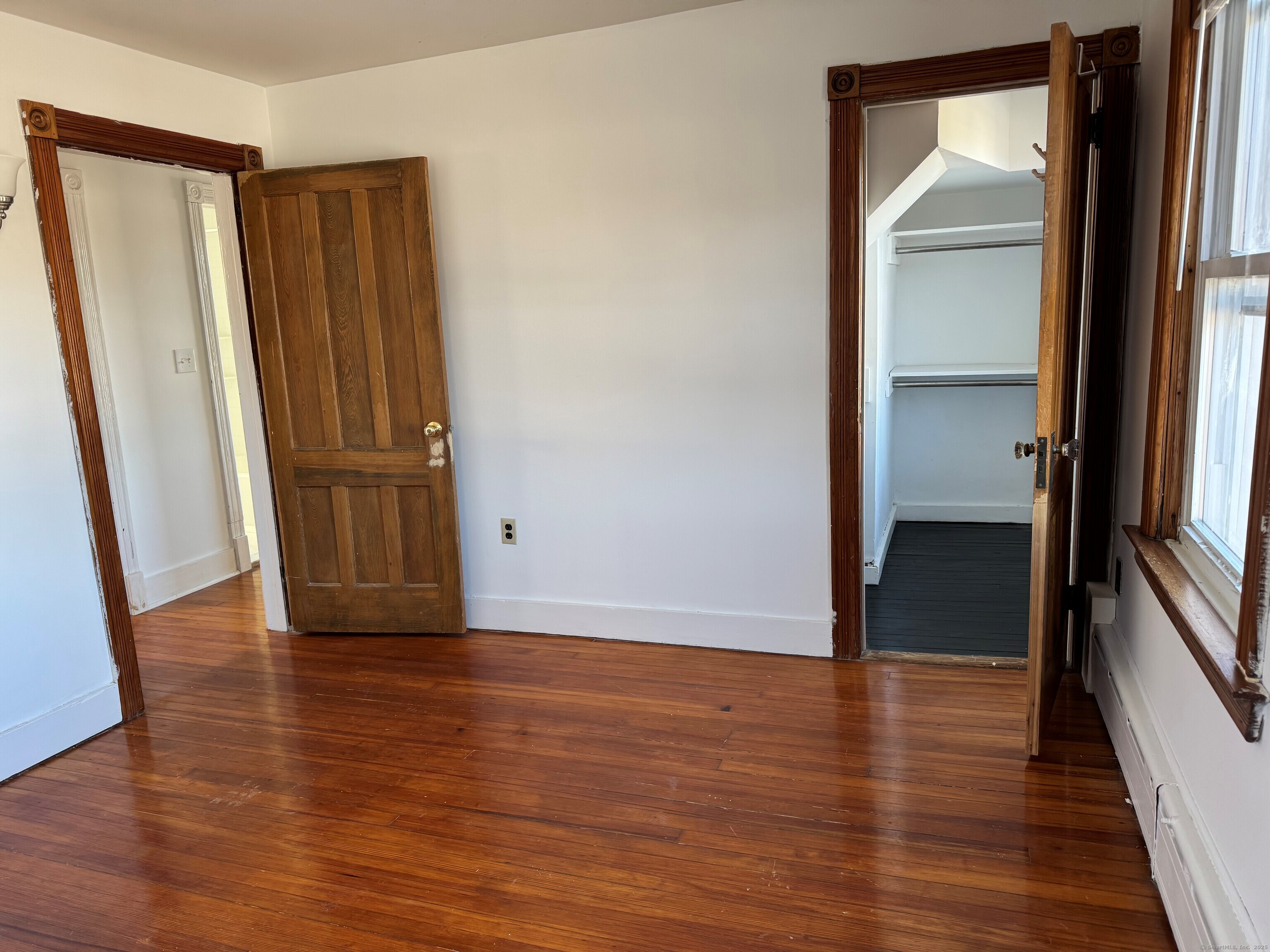 Greenwich, Connecticut 06830, United States, 3 Bedrooms Bedrooms, ,1 BathroomBathrooms,Residential,Active,20714