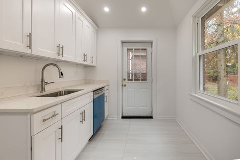 Tiny photo for 400 East Avenue, Bridgeport, CT 06610 (MLS # 24146913)