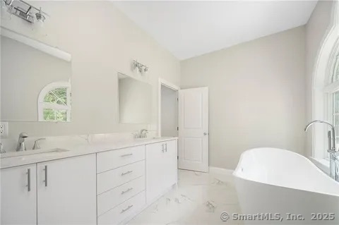 70 Shady Lane, Burrillville, Rhode Island image 27