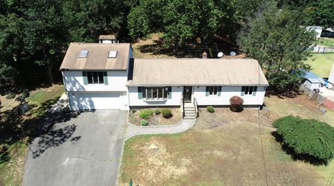 33 Manor Drive Trumbull CT 06611