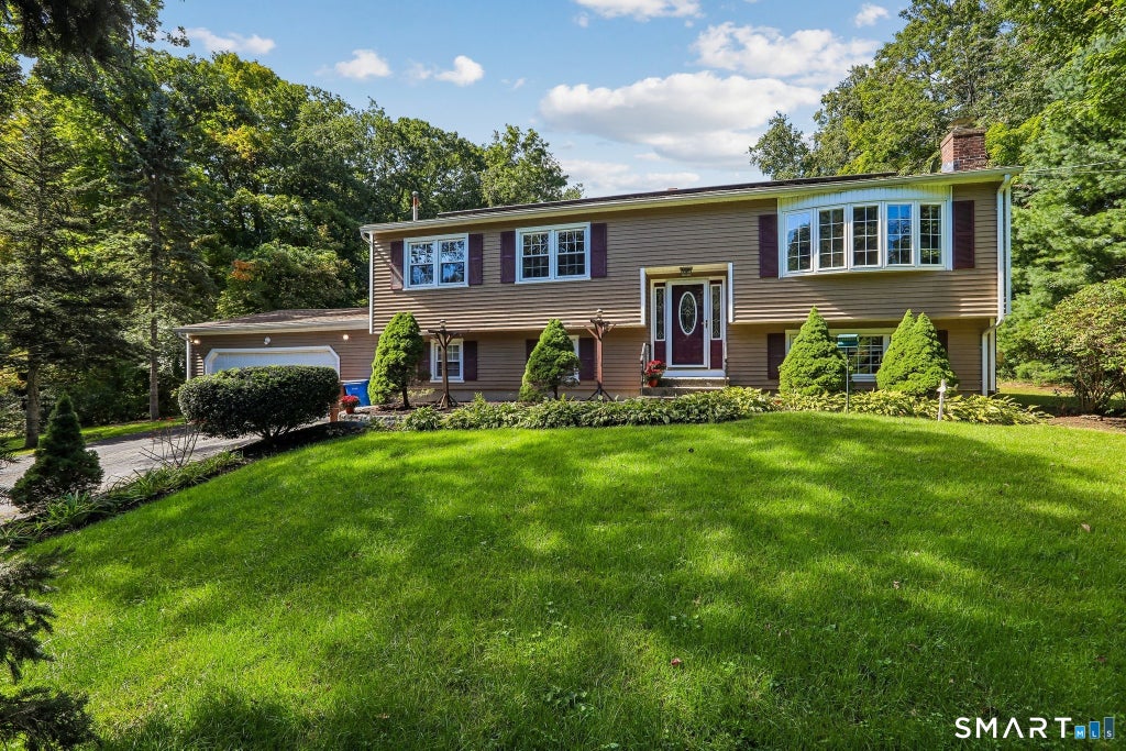 Photo of 19 Greenacre Drive, Shelton, CT 06484 (MLS # 24208508)